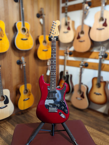 Fender USA Roadhouse Strat w/Case - Candy Apple Red with Rosewood Board (1999)