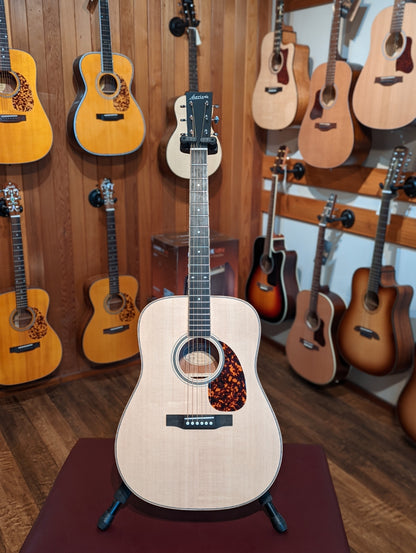 Larrivée D40 Mahogany Legacy Series Dreadnought Acoustic Guitar w/Case