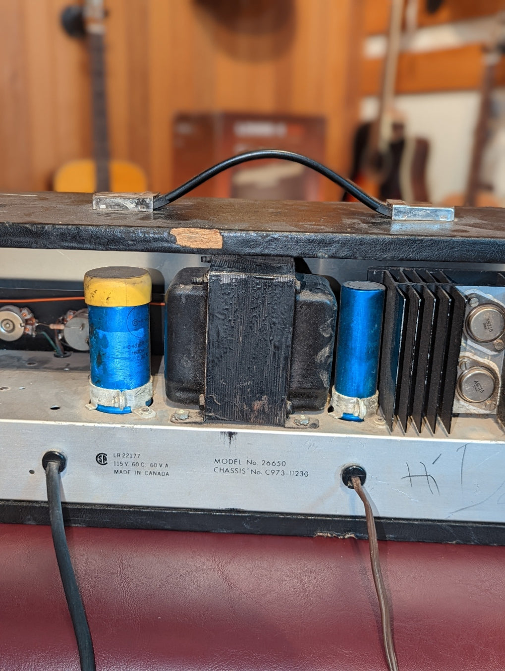Silvertone 14646/26650 "100' Solid State Twin Twelve Amp (Used)