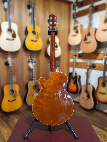 Godin Montreal Premiere Sunburst HG w/Hard Shell Case (Used)