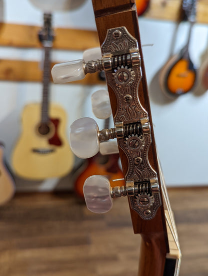 Jeff Sigurdson Handmade #67 Classical Guitar w/Case (2001)