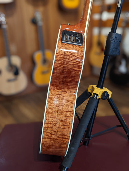 Takamine 60th Anniversary Limited Edition Acoustic/Electric Guitar w/Case (Serial# 60042046)