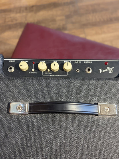 Fender Rumble 25 Bass Combo Amp (Used)