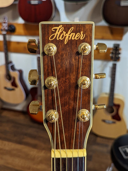Hofner Sienna Series HAS-07 Dreadnought Acoustic Guitar w/Gig Bag (Used)