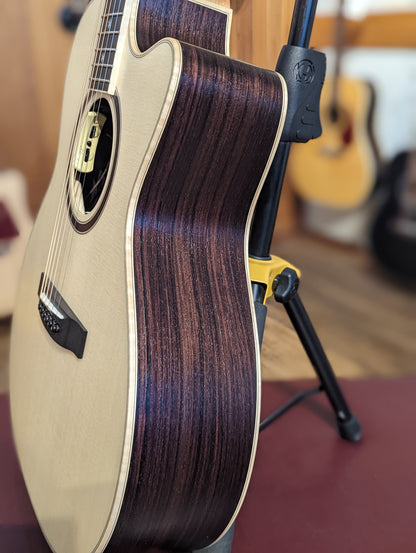 Lakewood M-32 Custom Acoustic/Electric Guitar w/Case