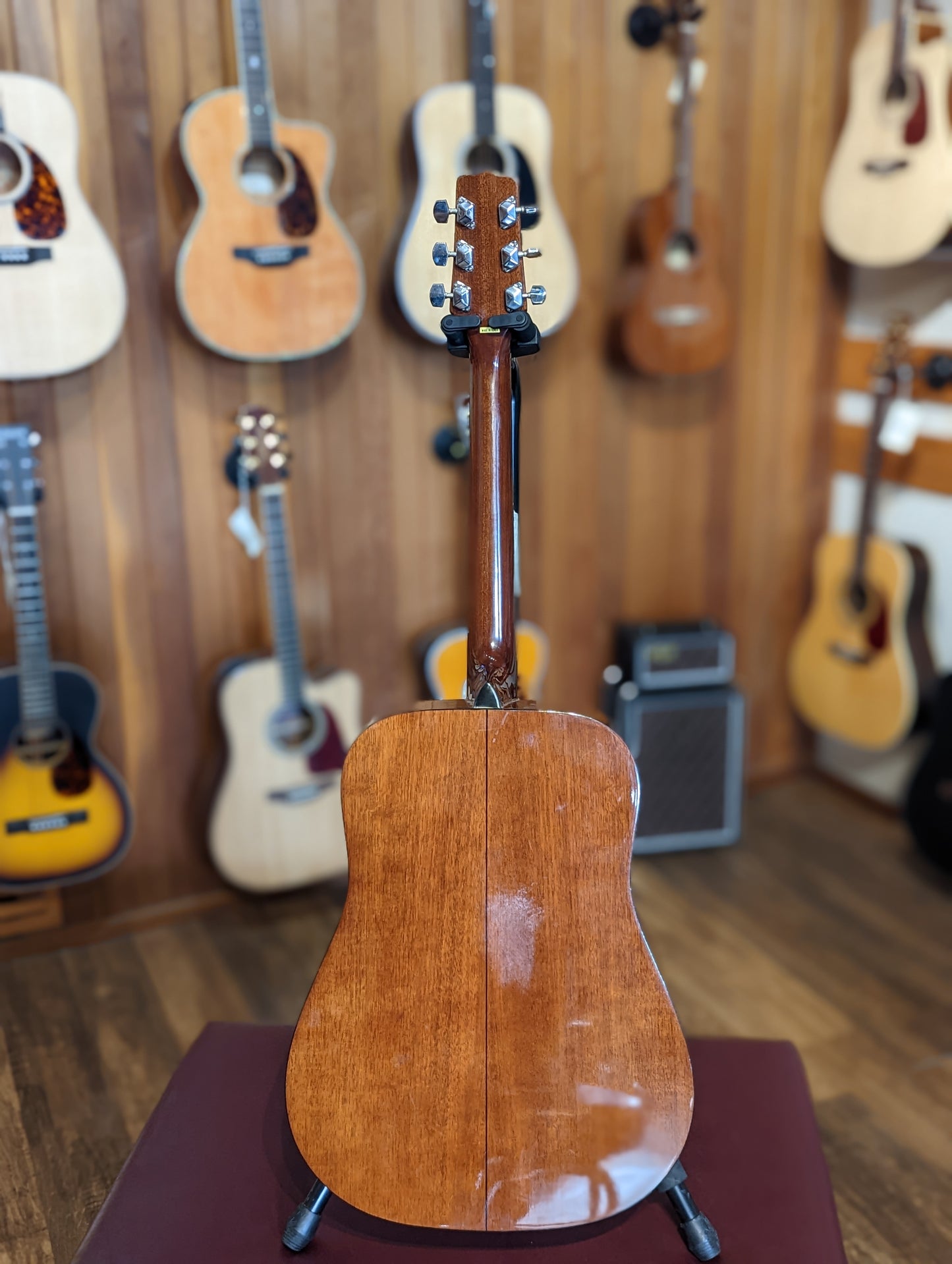 El Degas MT4N Acoustic Guitar w/Case (Used)