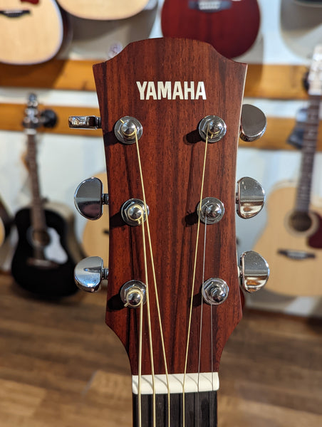 Yamaha AC3R All-Solid Wood Concert Acoustic/Electric Guitar w/Case (Used)