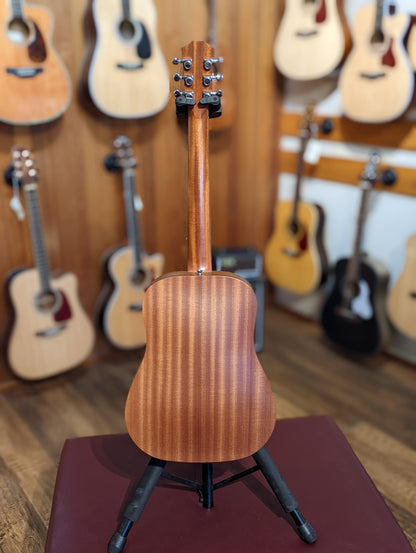 Taylor BT1 Baby Taylor Acoustic Guitar w/Gig Bag (2012)