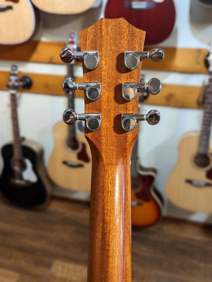 Taylor BT1 Baby Taylor Acoustic Guitar w/Gig Bag (2012)