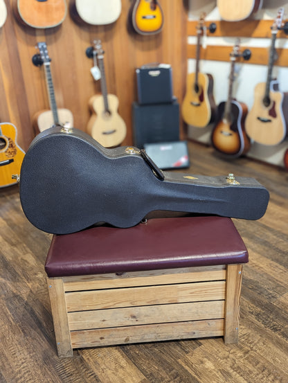 Taylor Grand Concert 12 Fret Acoustic/Electric Guitar w/Case (2010)