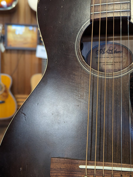 Art & Lutherie Roadhouse Bourbon Burst A/E (Used)