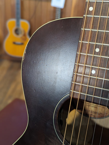 Art & Lutherie Roadhouse Bourbon Burst A/E (Used)
