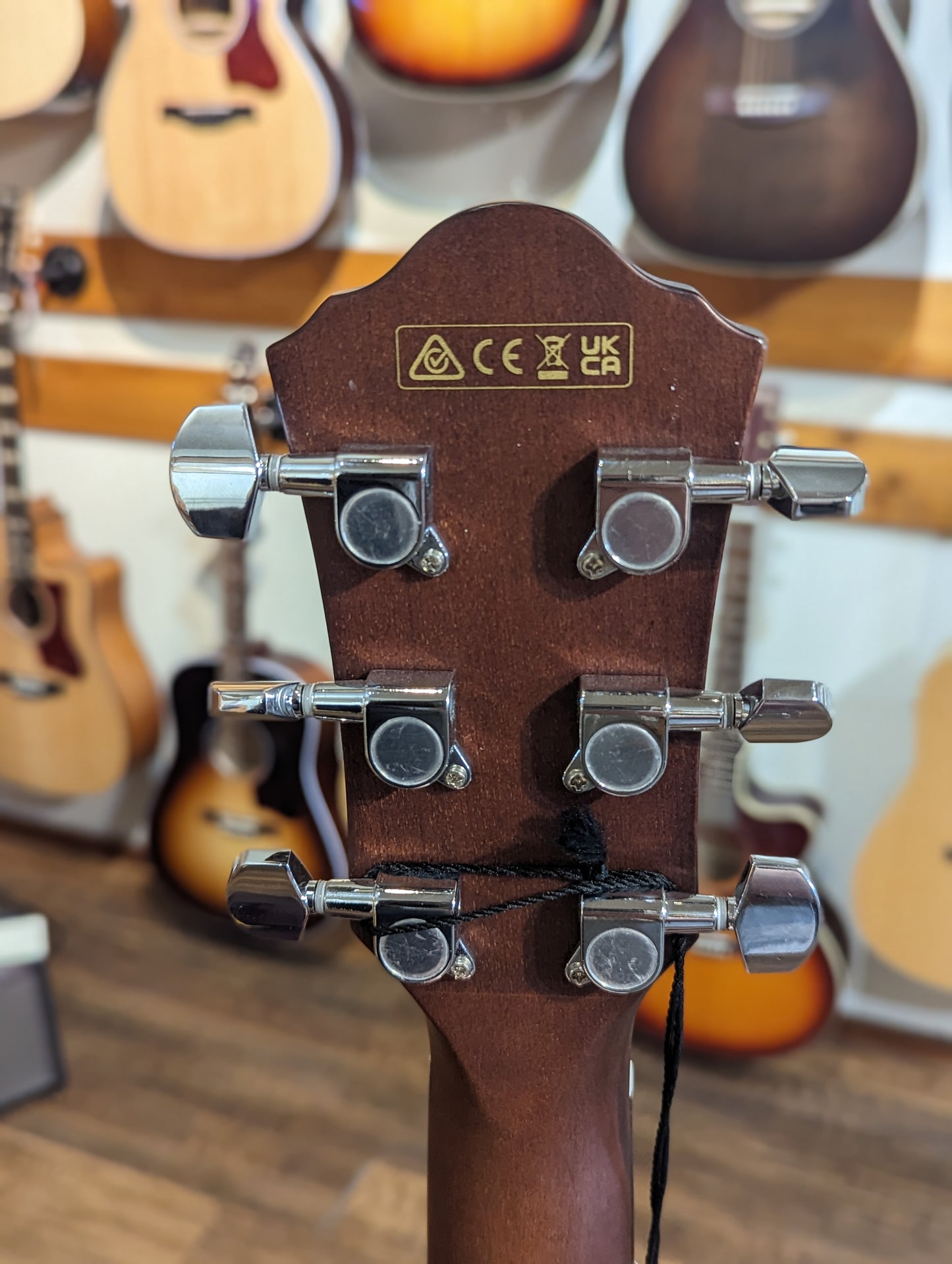Ibanez AEG70 Acoustic/Electric Guitar - Light Honey Burst Gloss