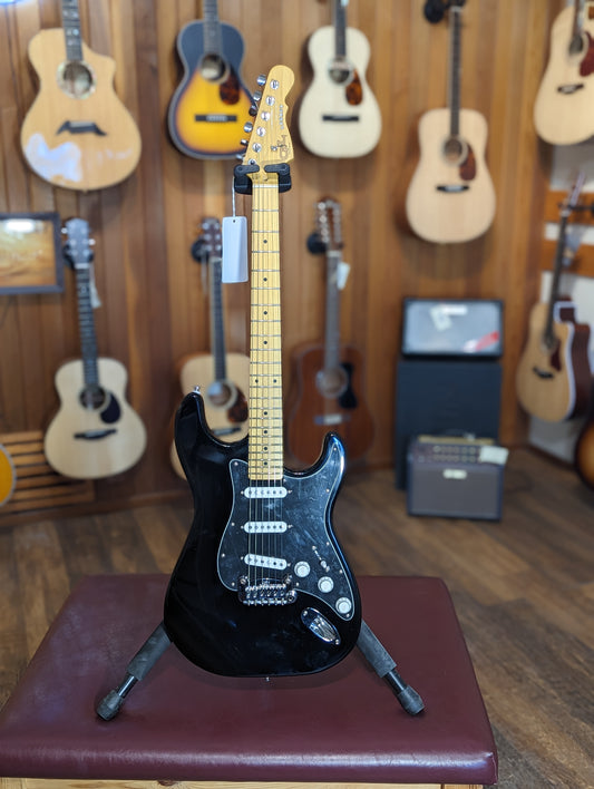 G&L Tribute Legacy - Gloss Black