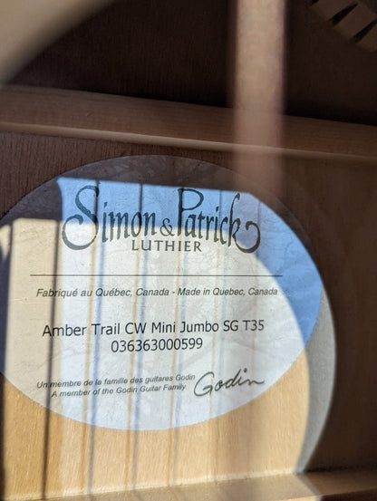 Simon & Patrick Amber Trail CW Acoustic/Electric Guitar w/Case (Used)