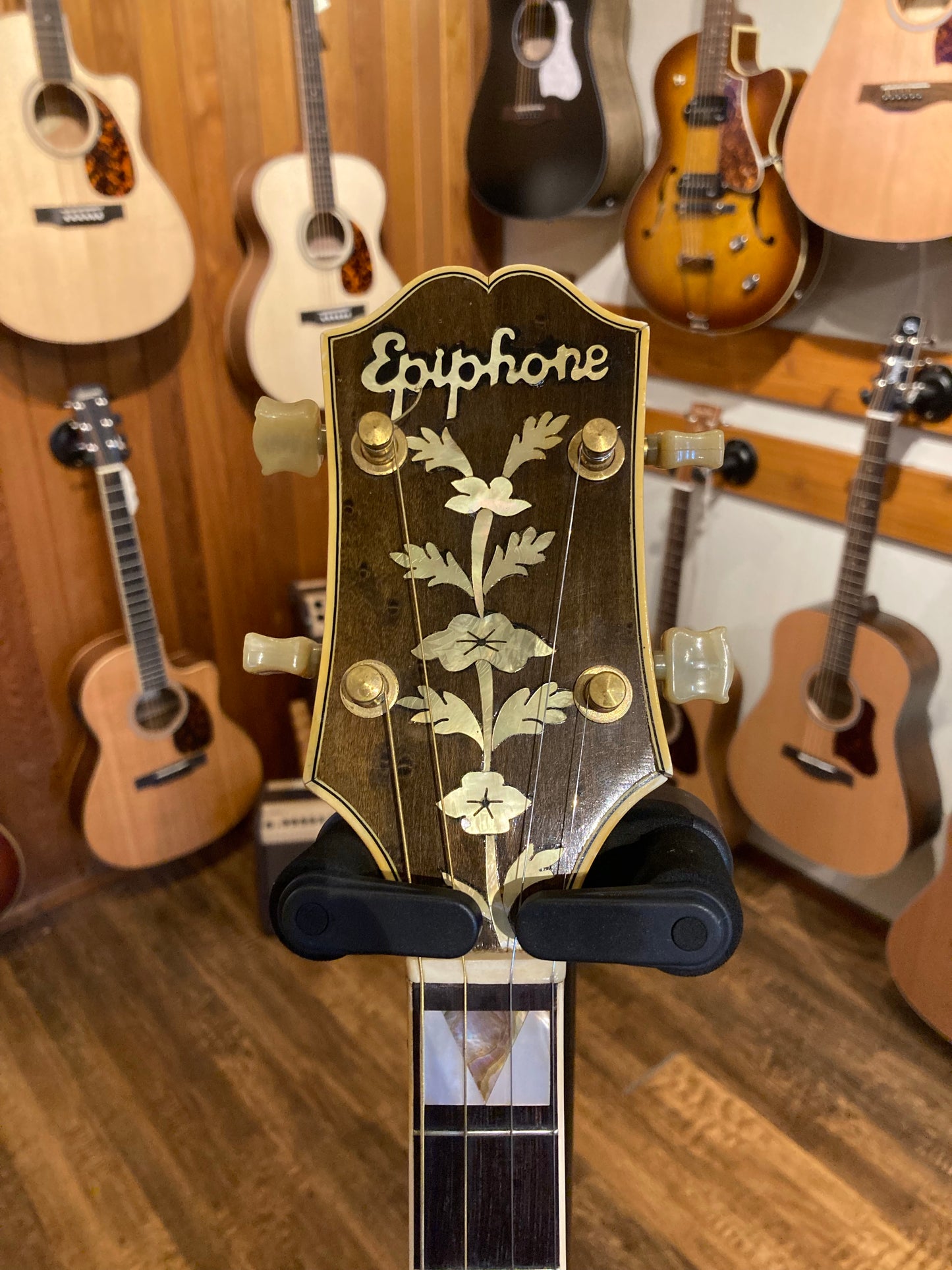 Epiphone Zephyr Deluxe Tenor (1951)