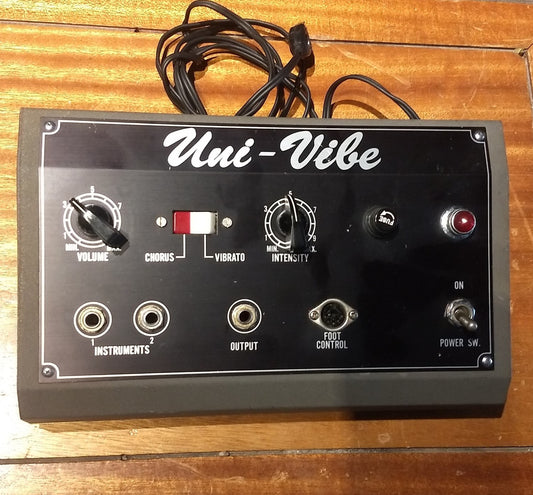 Shin-Ei Uni-Vibe (Univox) 1975